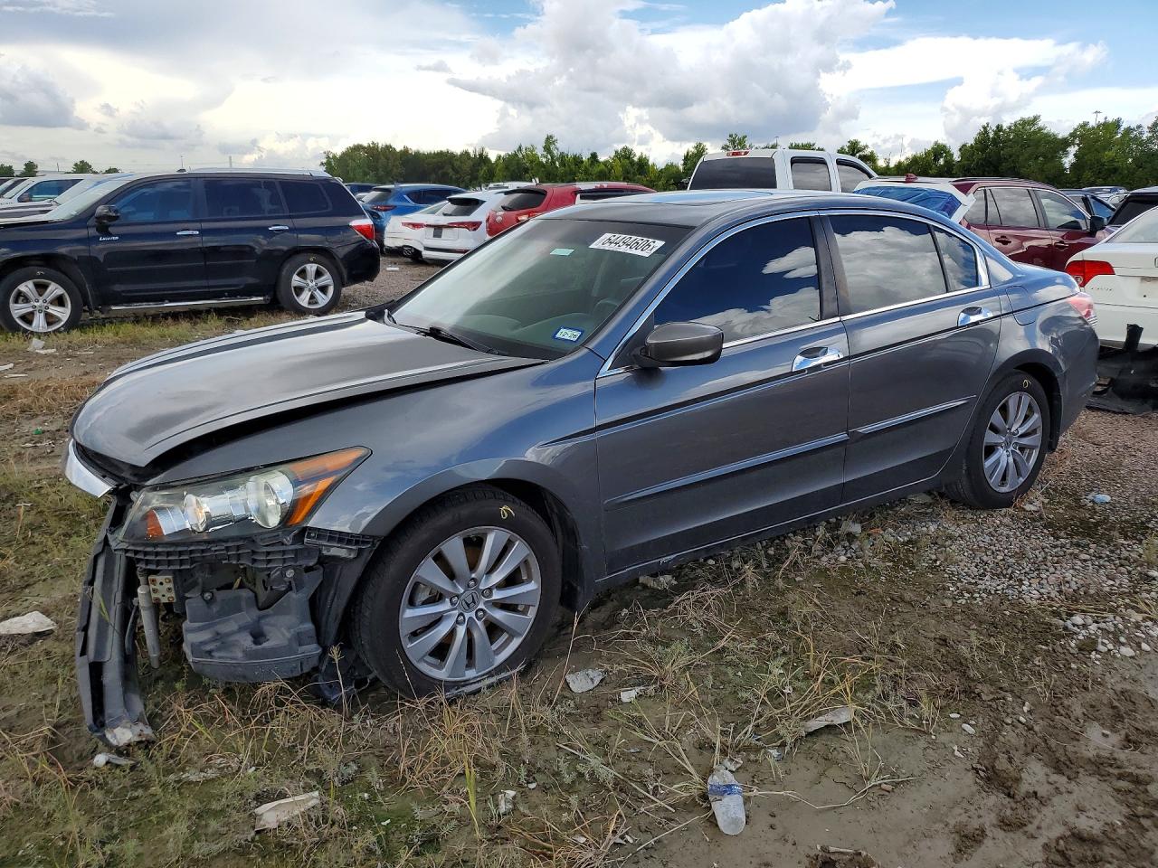 5KBCP3F82BB002880 · 2011 HONDA ACCORD