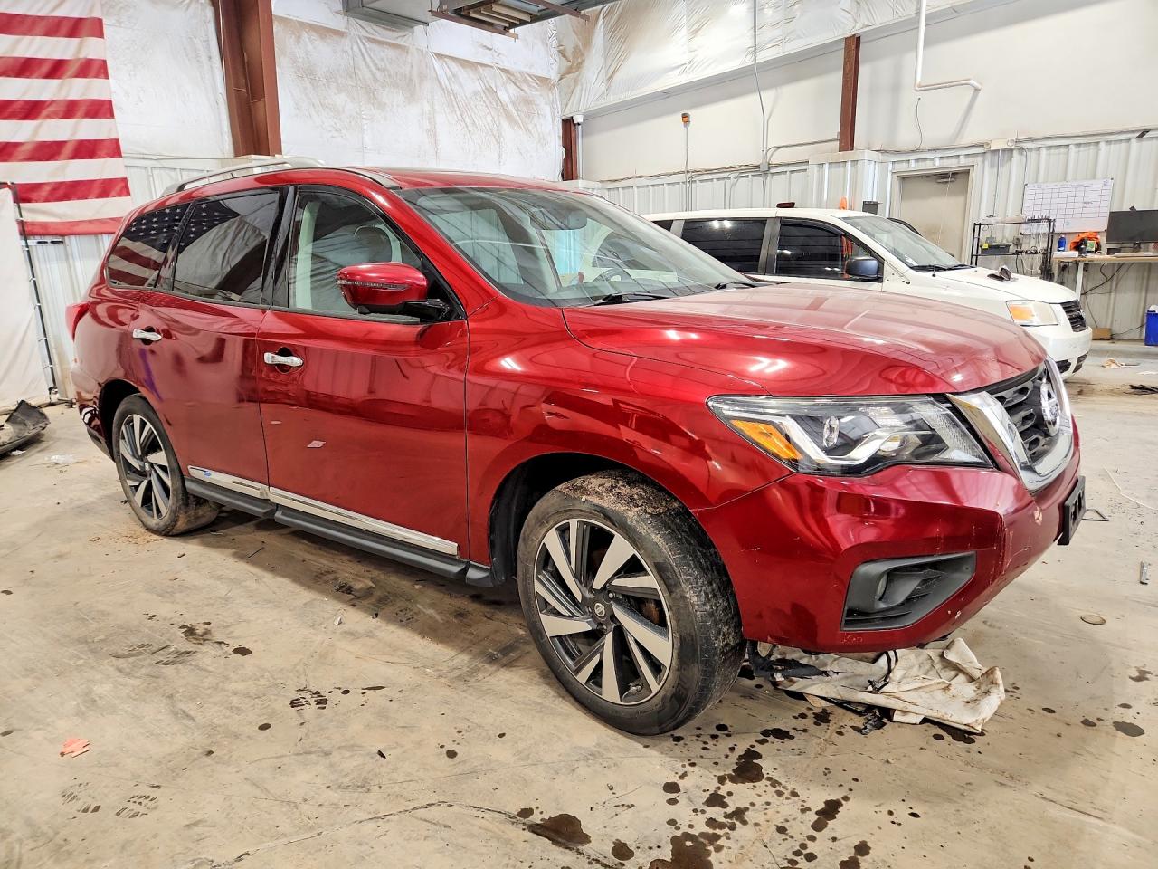 5N1DR2MMXJC625341 · 2018 NISSAN PATHFINDER · 4/13