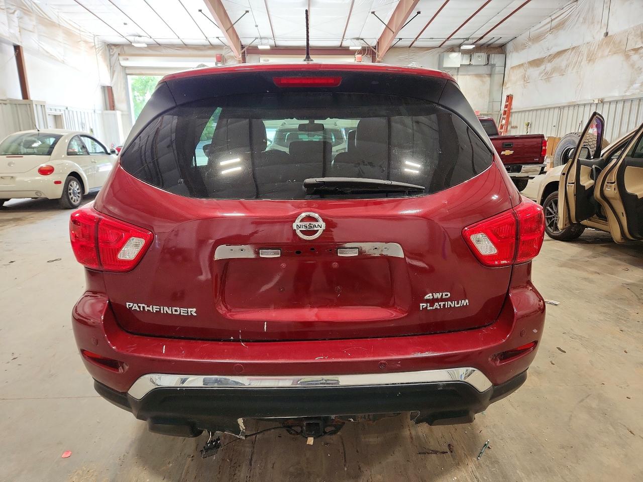 5N1DR2MMXJC625341 · 2018 NISSAN PATHFINDER · 6/13