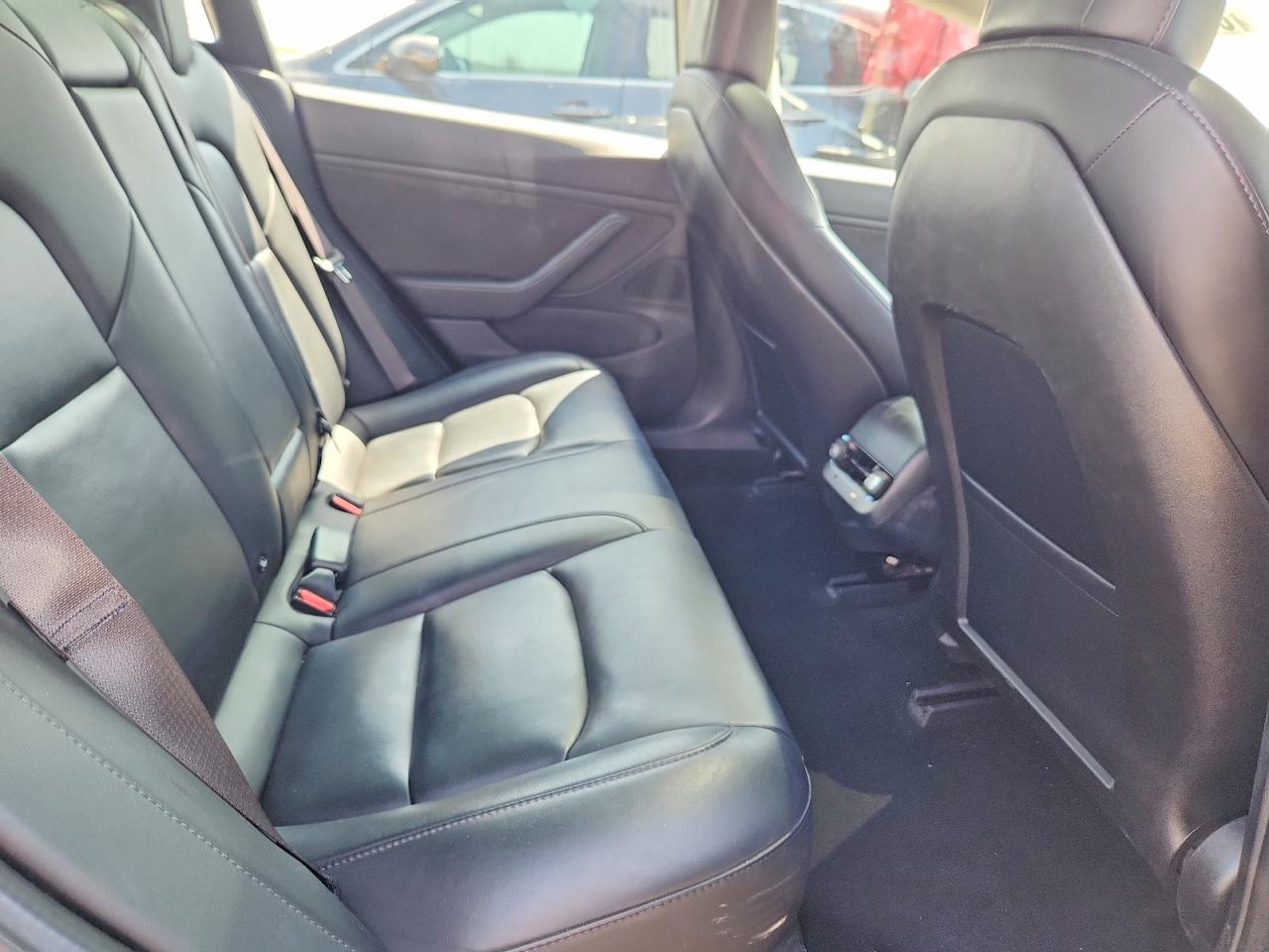 5YJ3E1EA0JF102357 · 2018 TESLA MODEL 3 · 10/12