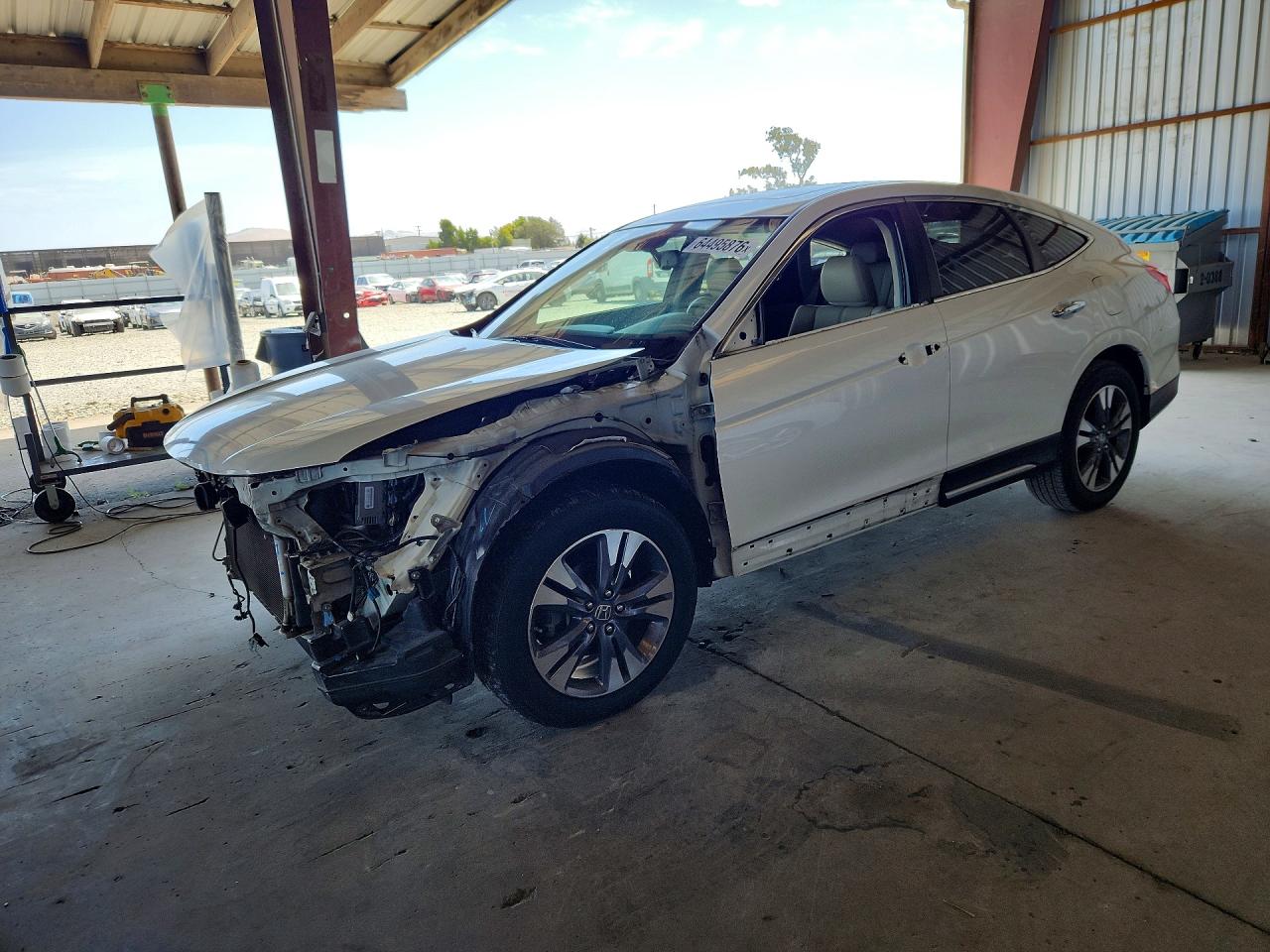 5J6TF2H59FL001074 · 2015 HONDA CROSSTOUR