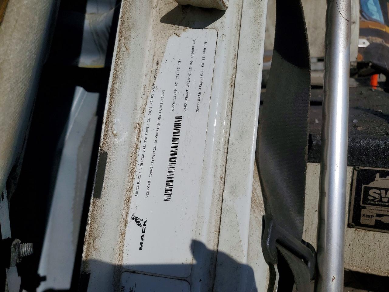 1M2MDBAA7RS013141 · 2024 MACK MD · 11/12