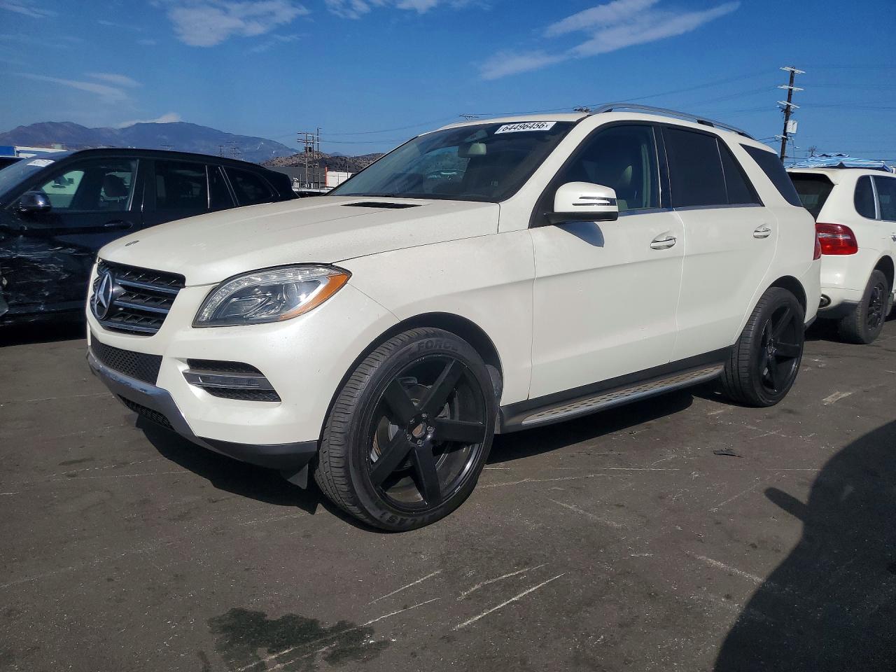 4JGDA5JB9EA330826 · 2014 MERCEDES-BENZ ML