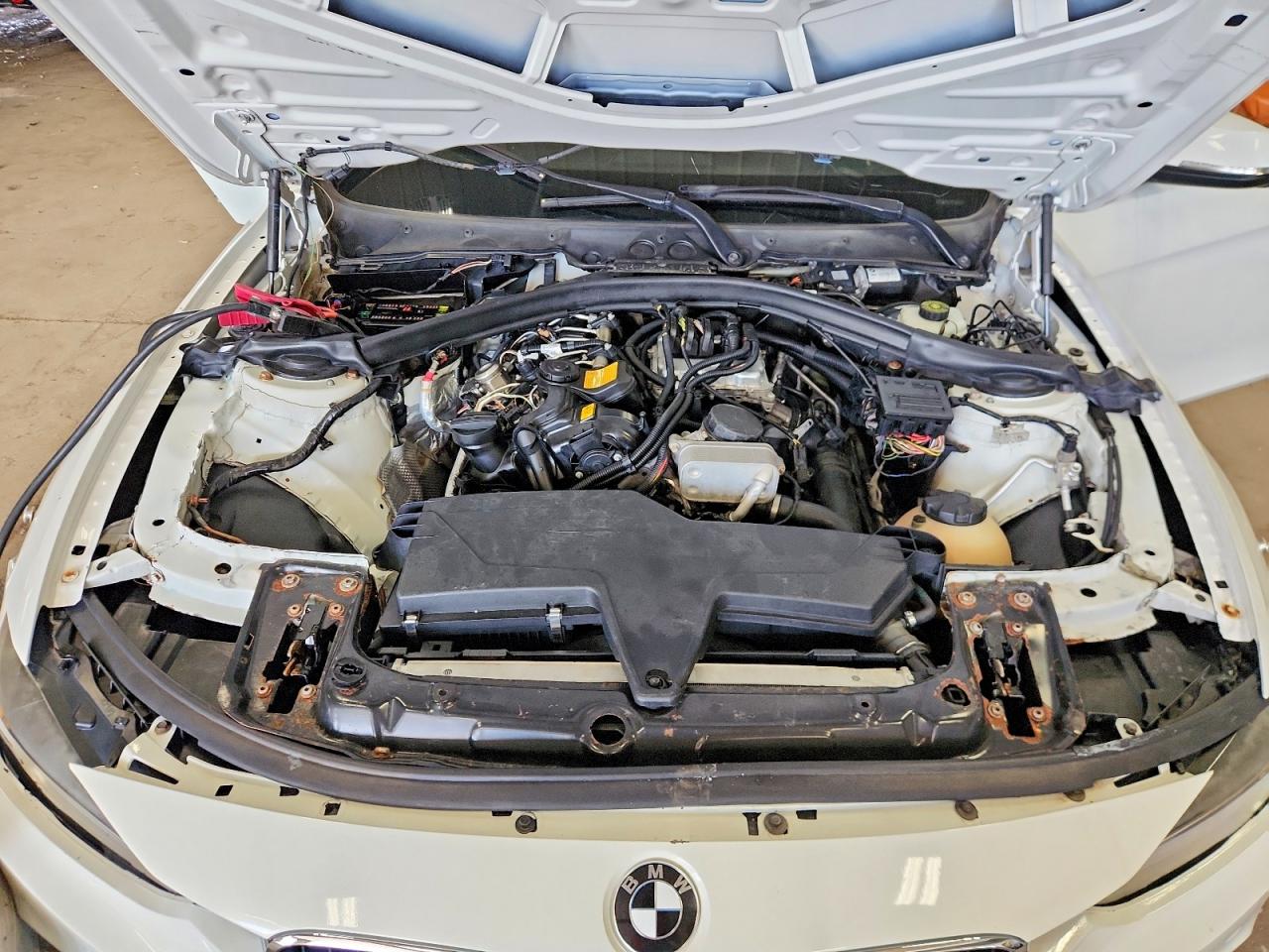 WBA3B3C55DF540797 · 2013 BMW 328 · 11/13