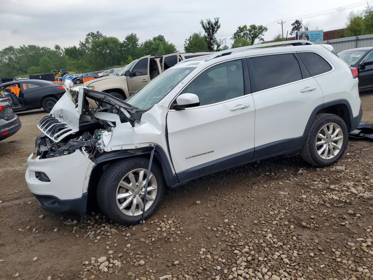 1C4PJMDSXGW175118 · 2016 JEEP CHEROKEE