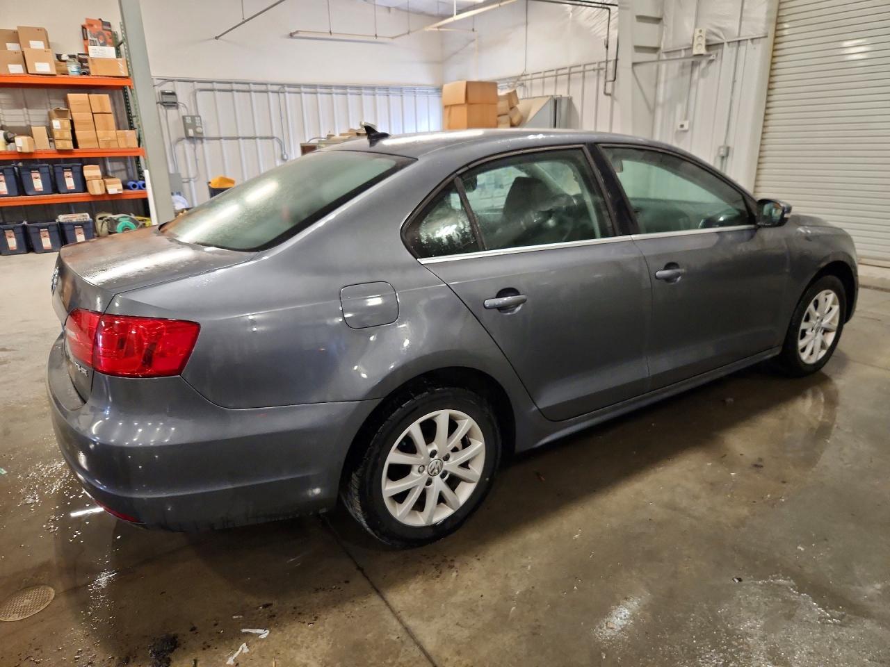 3VWDP7AJ1DM428009 · 2013 VOLKSWAGEN JETTA · 3/12