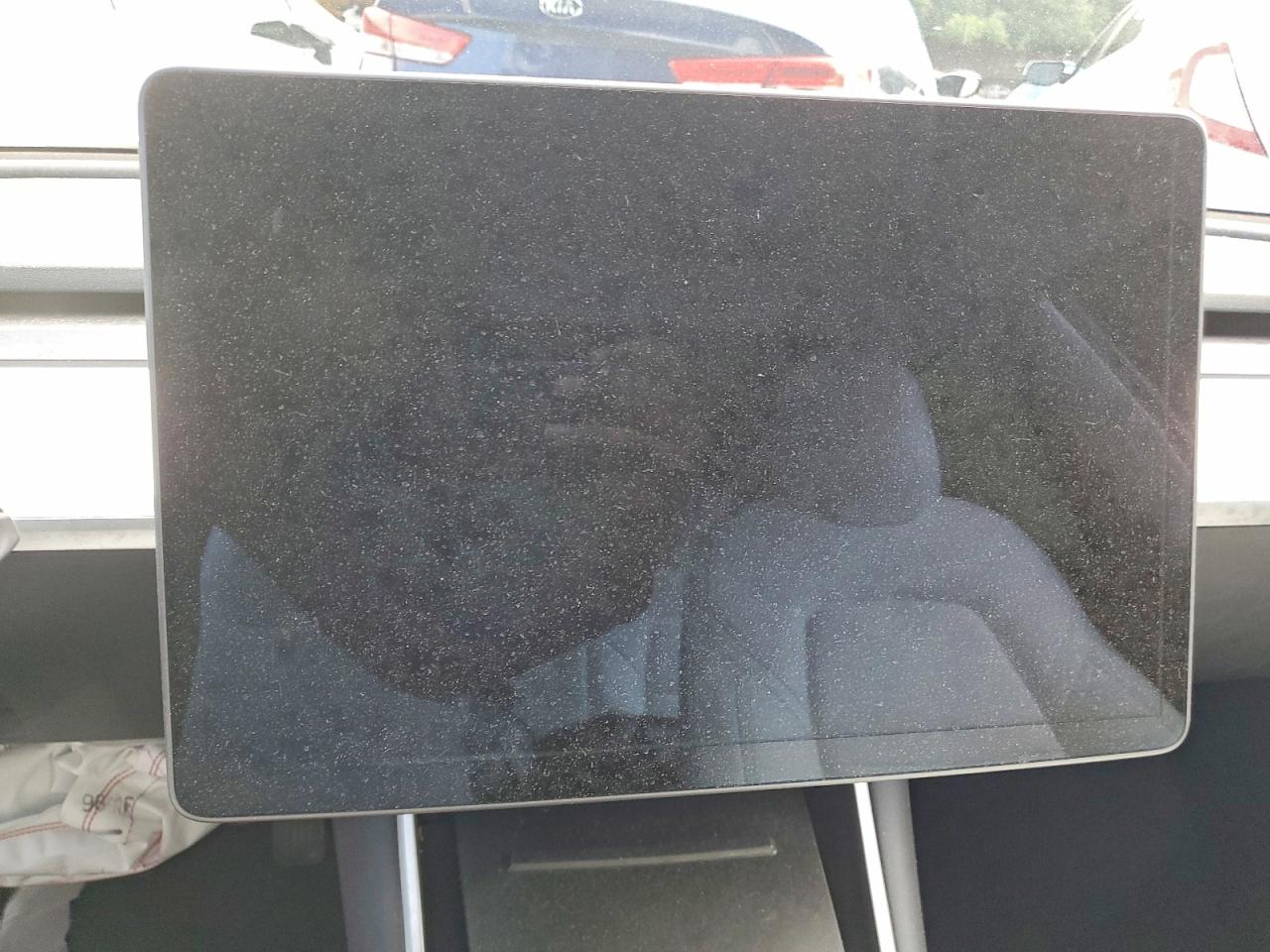5YJ3E1EA4KF486614 · 2019 TESLA MODEL 3 · 9/11