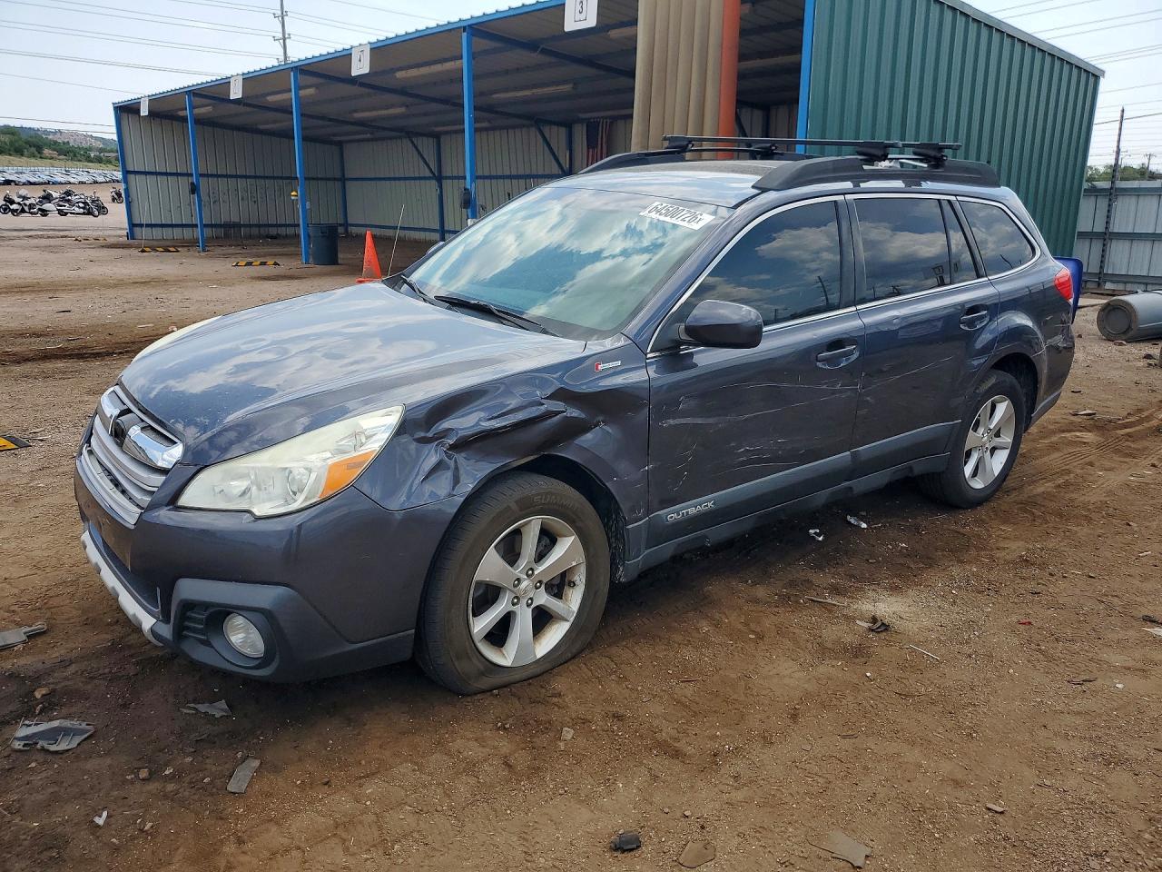2013 SUBARU OUTBACK