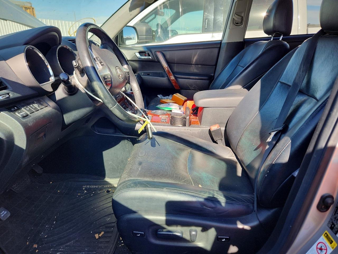 5TDDK3EH8DS251475 · 2013 TOYOTA HIGHLANDER · 7/13