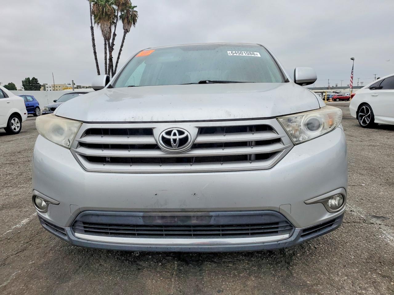 5TDDK3EH8DS251475 · 2013 TOYOTA HIGHLANDER · 5/13