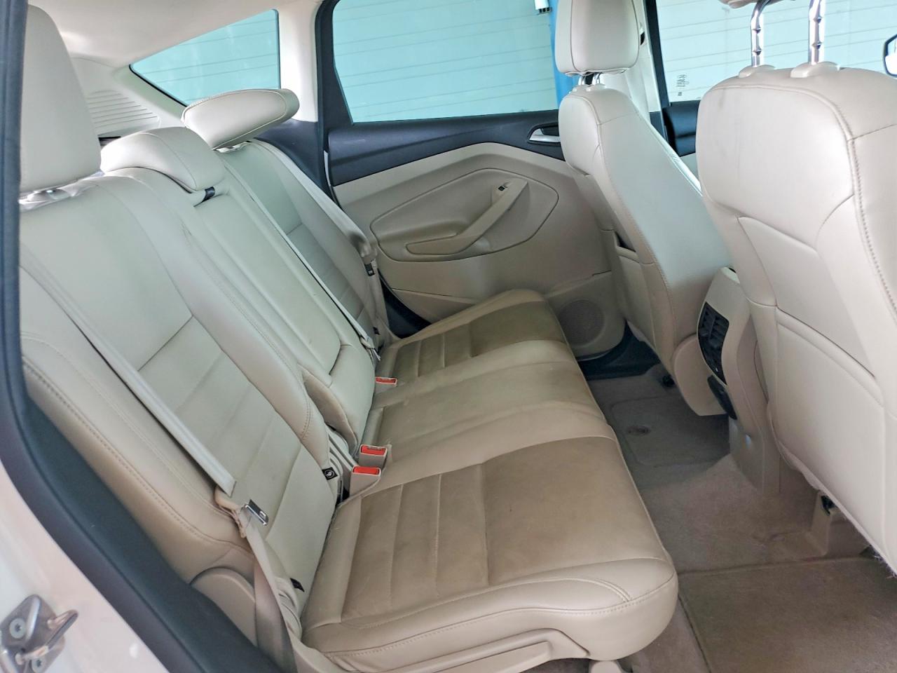 1FADP5CU5FL112203 · 2015 FORD C-MAX · 10/13