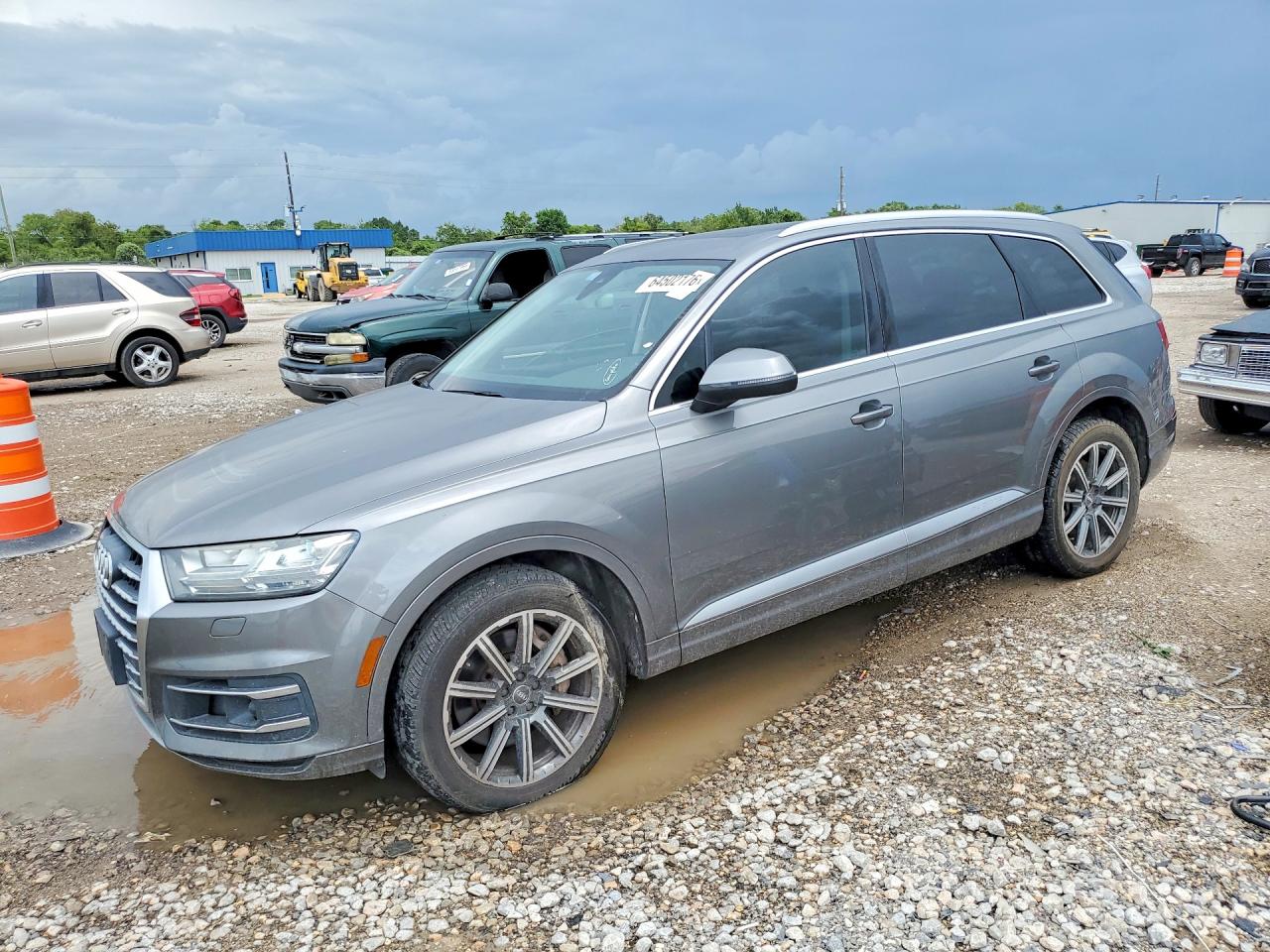 2017 AUDI Q7