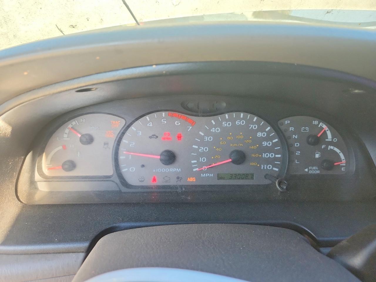 5TDZT34A71S044210 · 2001 TOYOTA SEQUOIA · 9/13