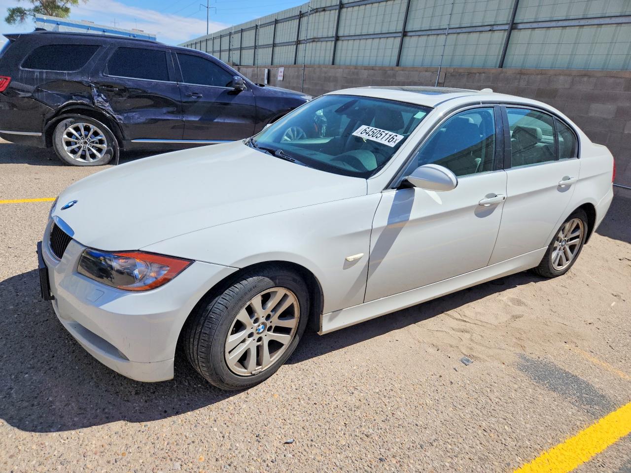 WBAVC93587KX55515 · 2007 BMW 328