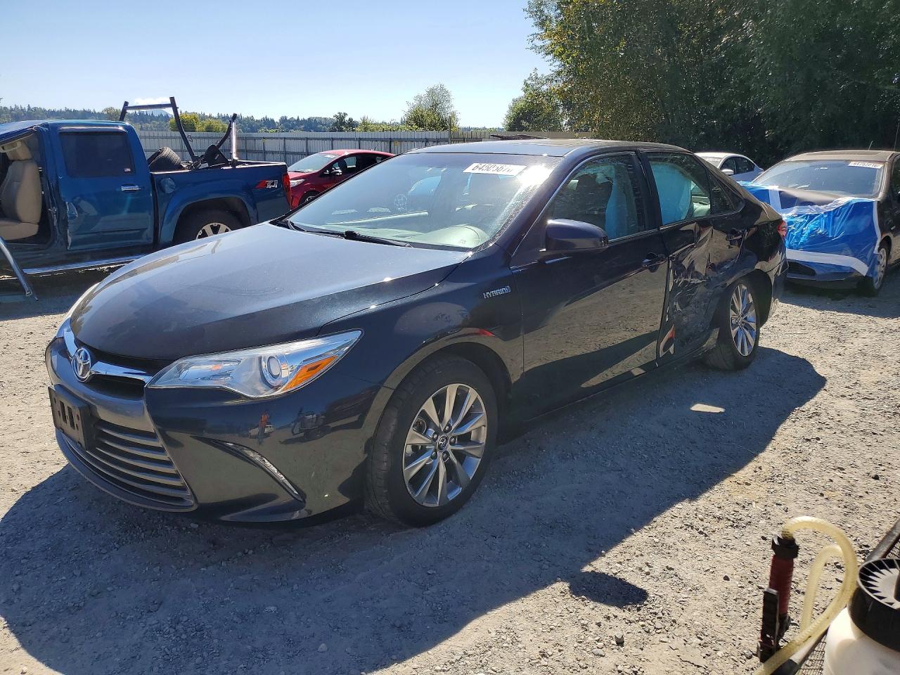 4T1BD1FK1GU186318 · 2016 TOYOTA CAMRY HYBRID