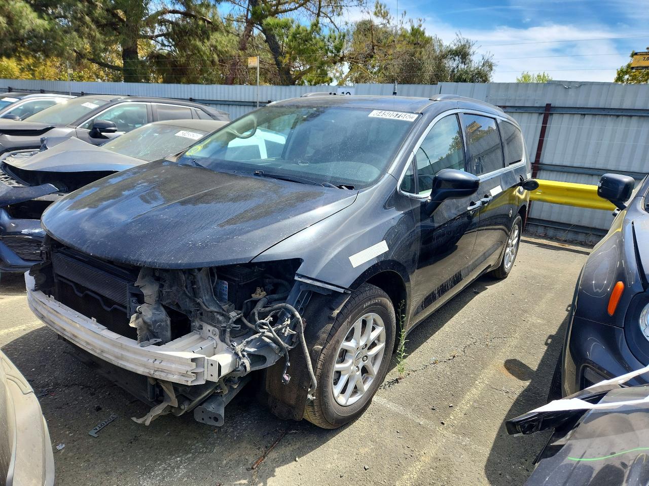 2C4RC1DG7MR516265 · 2021 CHRYSLER VOYAGER