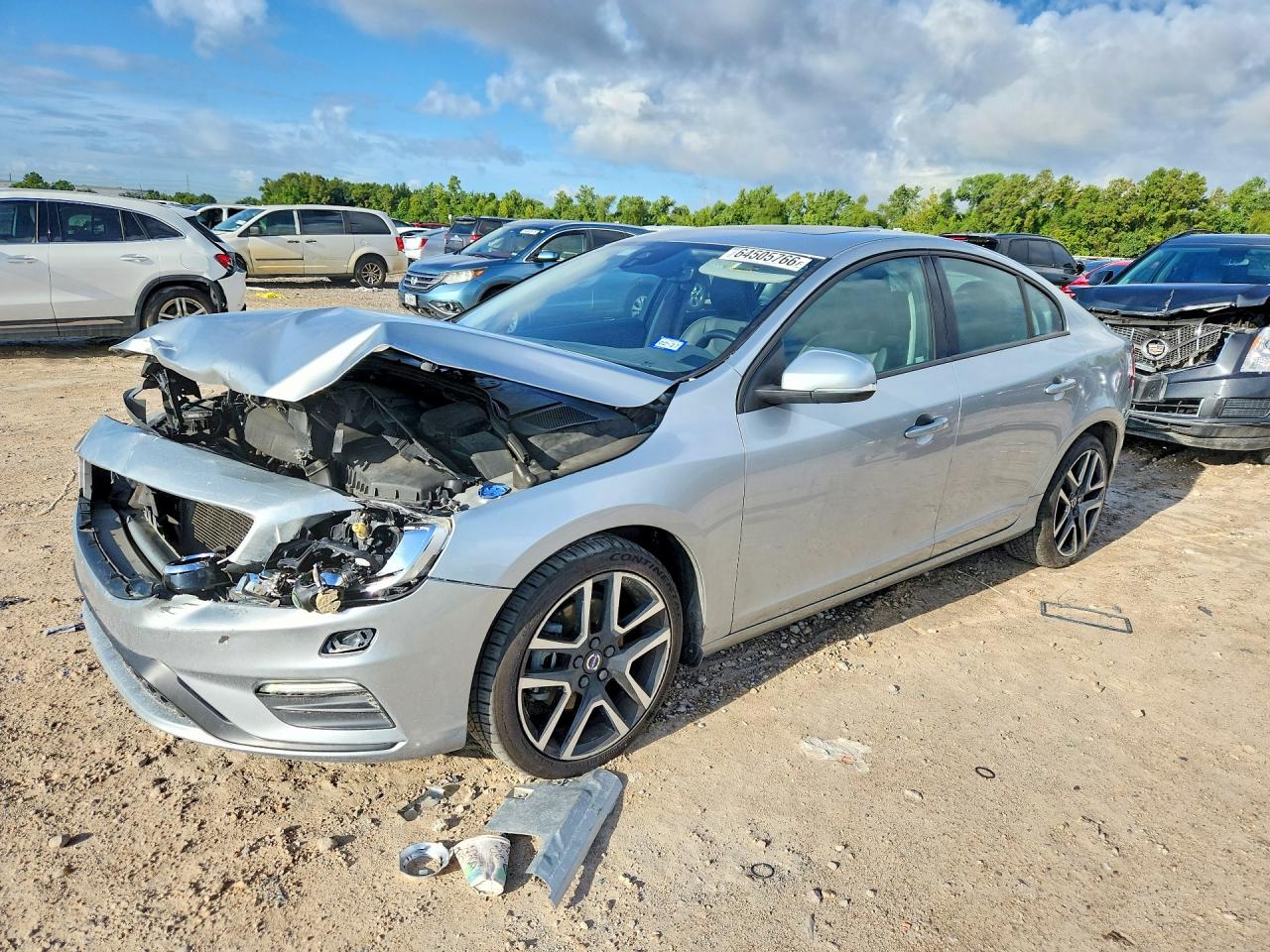 YV126MFL4H2438188 · 2017 VOLVO S60