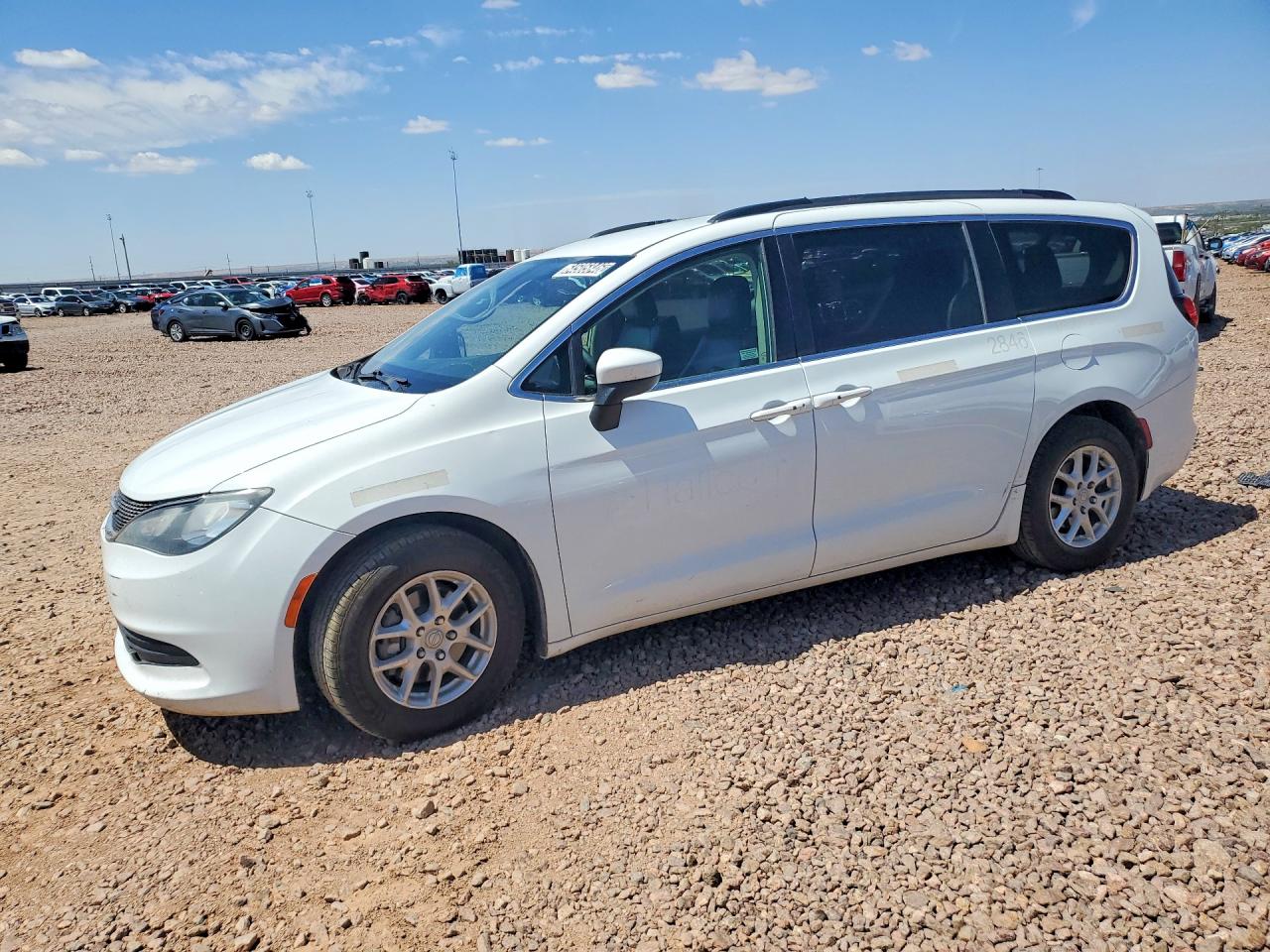 2C4RC1DG7LR144604 · 2020 CHRYSLER VOYAGER