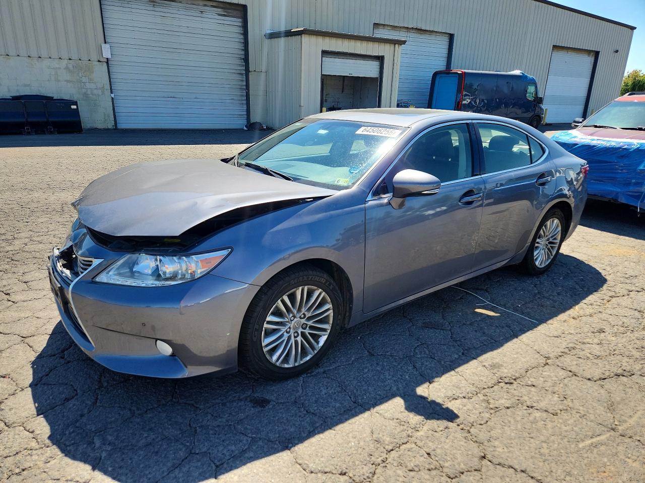 2013 LEXUS ES