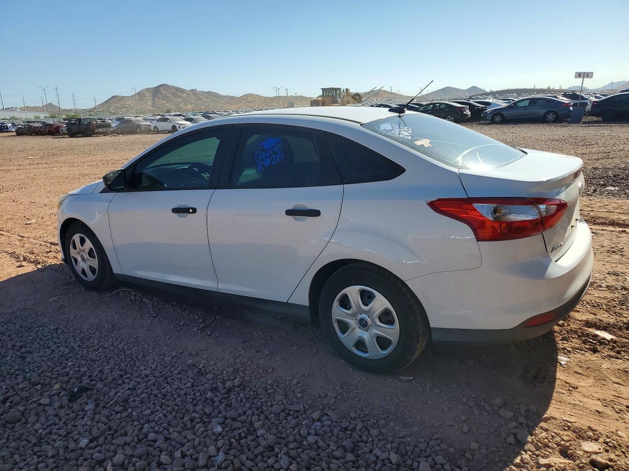 1FADP3E28DL382359 · 2013 FORD FOCUS · 2/12