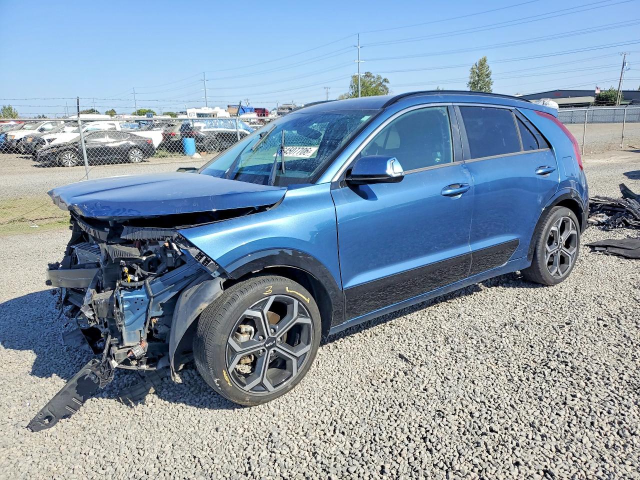 KNDCR3LE8P5045101 · 2023 KIA NIRO