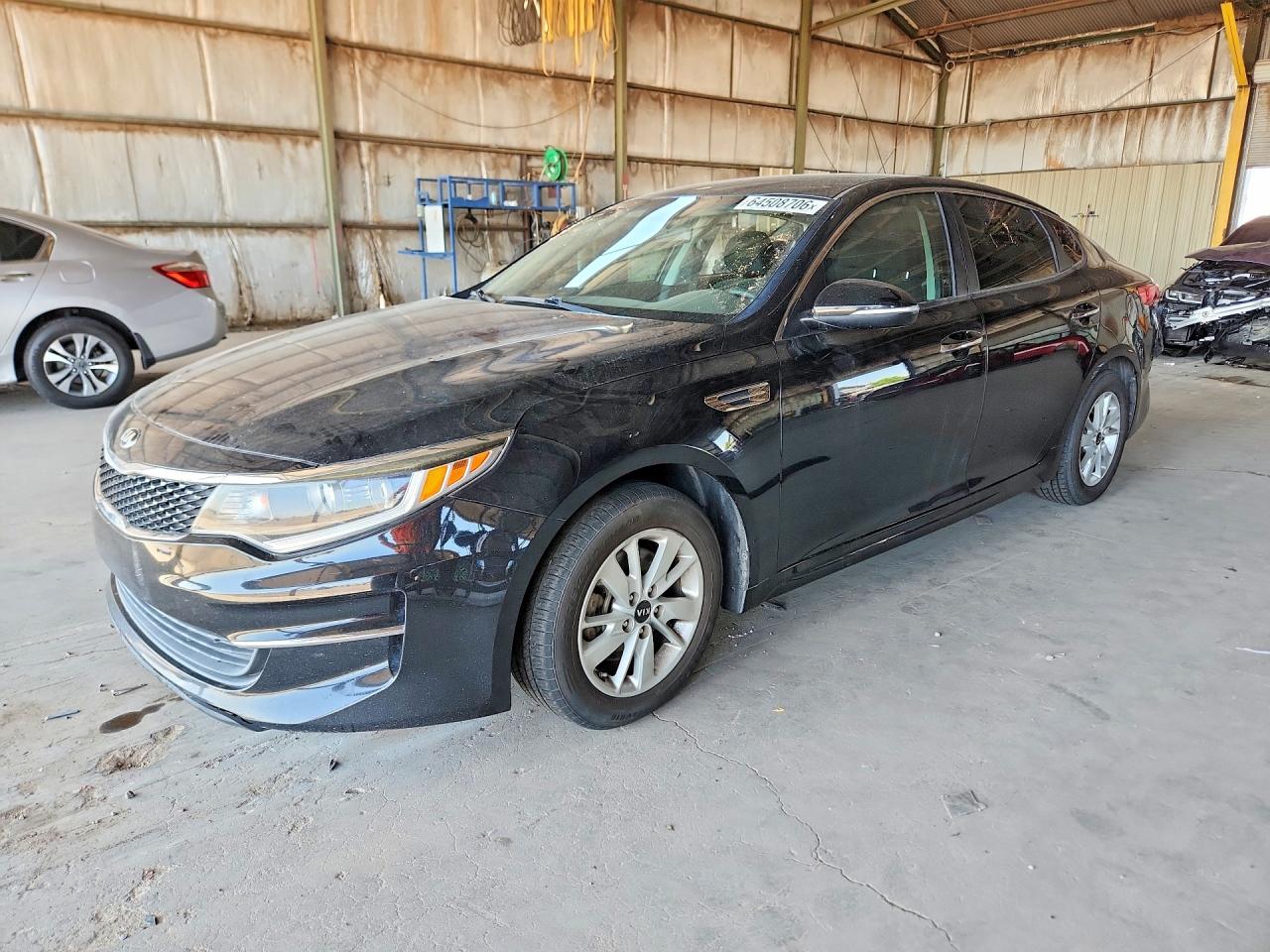 5XXGT4L31GG097821 · 2016 KIA OPTIMA