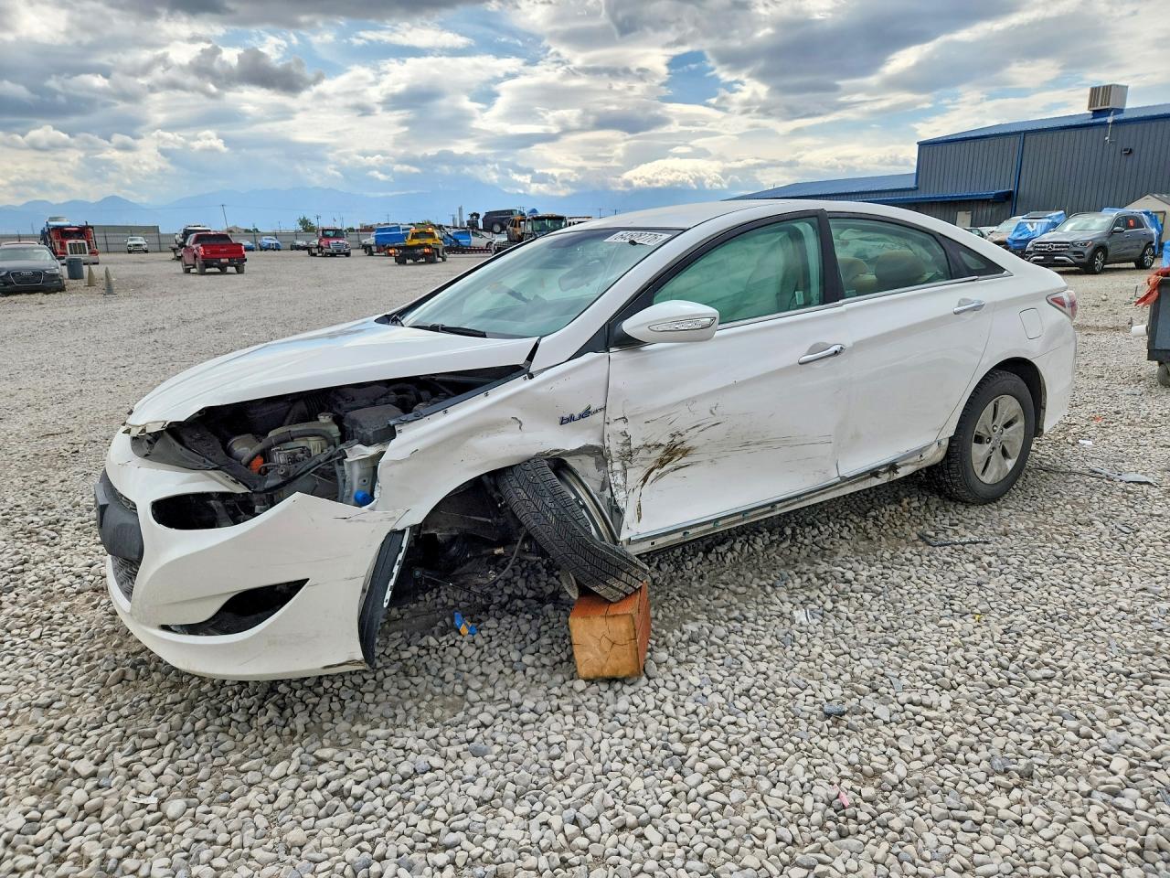 KMHEC4A41FA139848 · 2015 HYUNDAI SONATA HYBRID