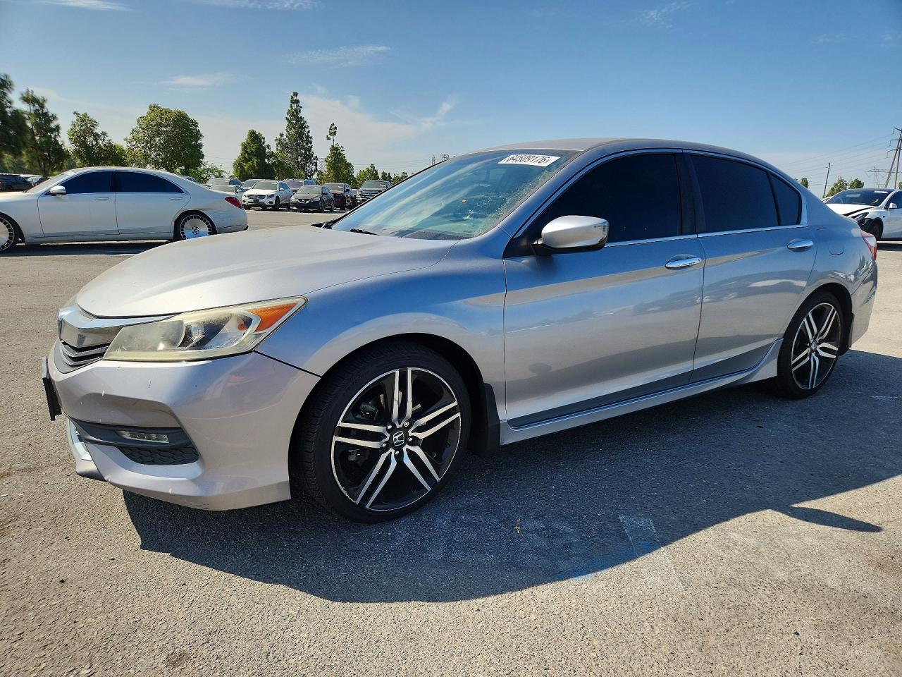 1HGCR2F59HA210038 · 2017 HONDA ACCORD