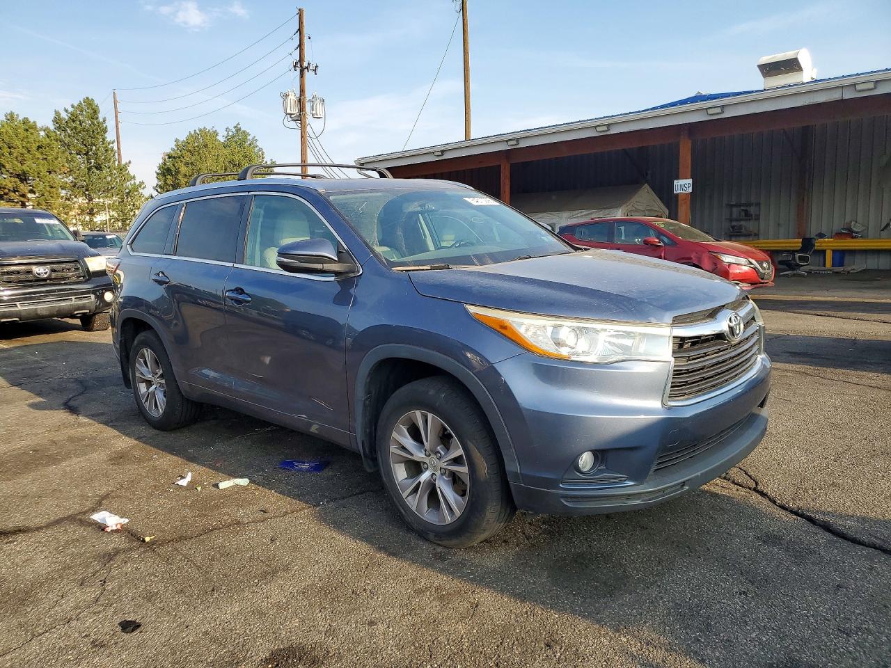 5TDJKRFH3FS170259 · 2015 TOYOTA HIGHLANDER · 4/12