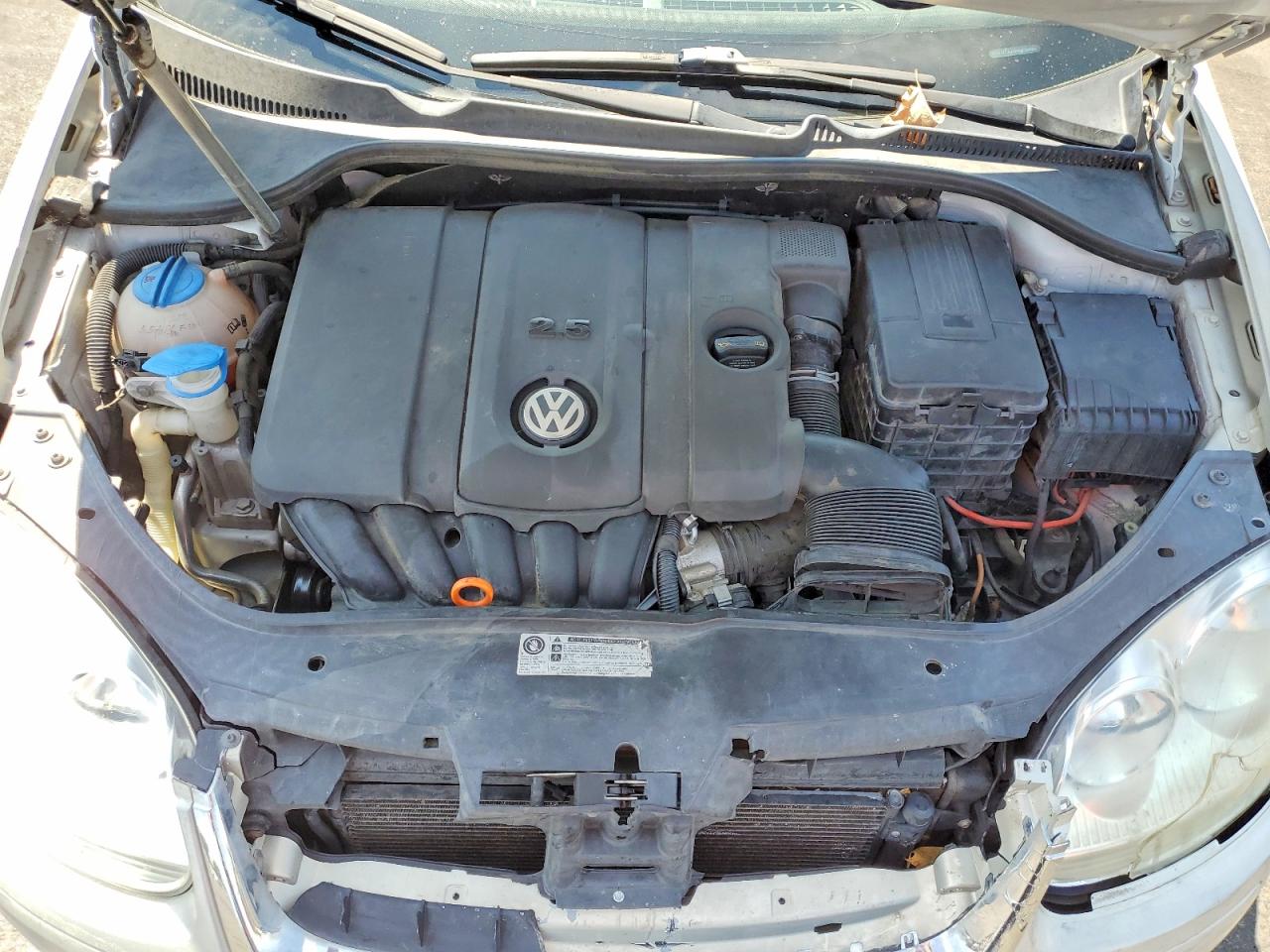 3VWJZ7AJ3AM079590 · 2010 VOLKSWAGEN JETTA · 11/12