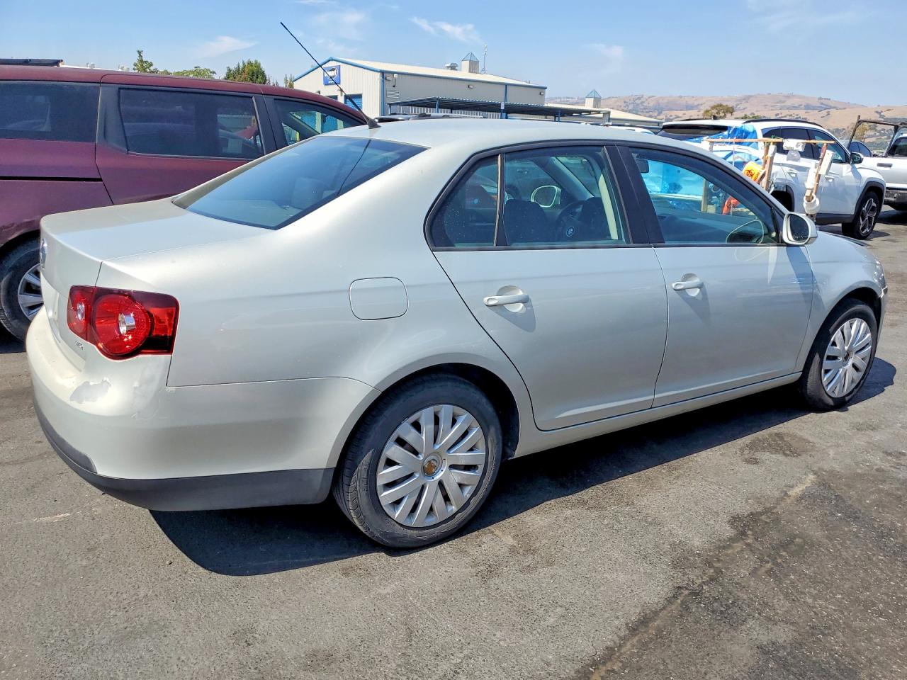 3VWJZ7AJ3AM079590 · 2010 VOLKSWAGEN JETTA · 3/12
