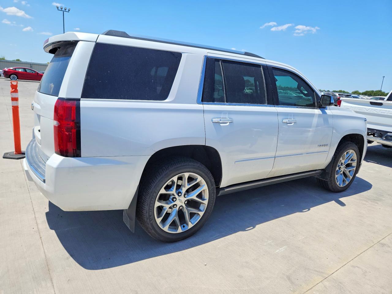 1GNSCCKC5KR109701 · 2019 CHEVROLET TAHOE · 3/13