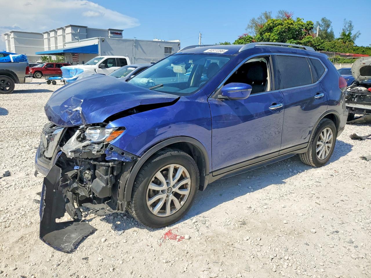 JN8AT2MT8KW260565 · 2019 NISSAN ROGUE