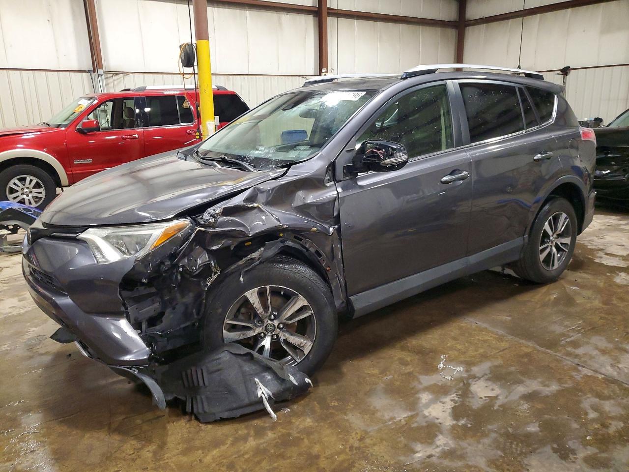 JTMRFREV0HJ113158 · 2017 TOYOTA RAV4