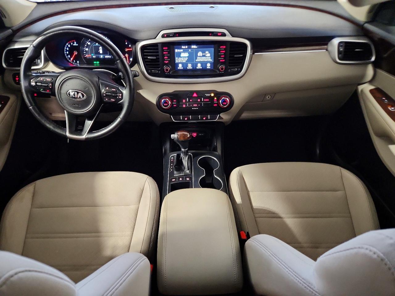 5XYPGDA5XJG430982 · 2018 KIA SORENTO · 8/13