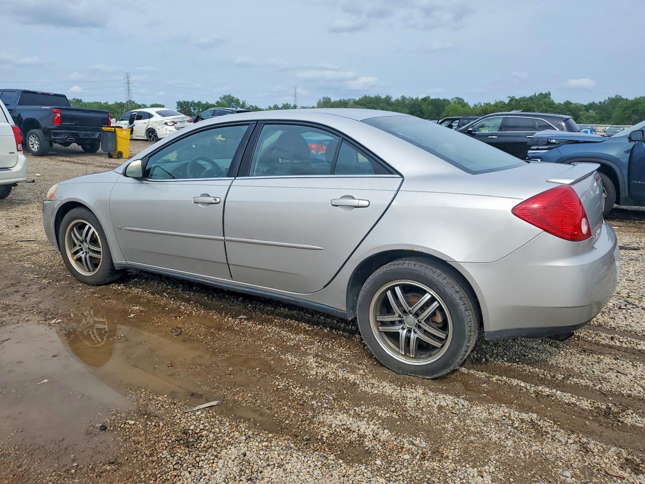1G2ZG58NX74162094 · 2007 PONTIAC G6 · 2/13