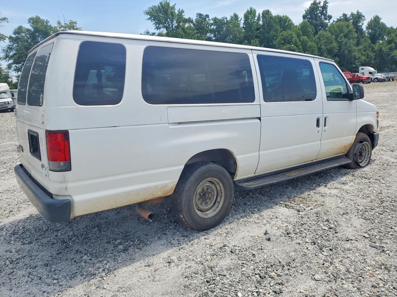 1FBSS3BL3EDA04026 · 2014 FORD ECONOLINE · 3/13