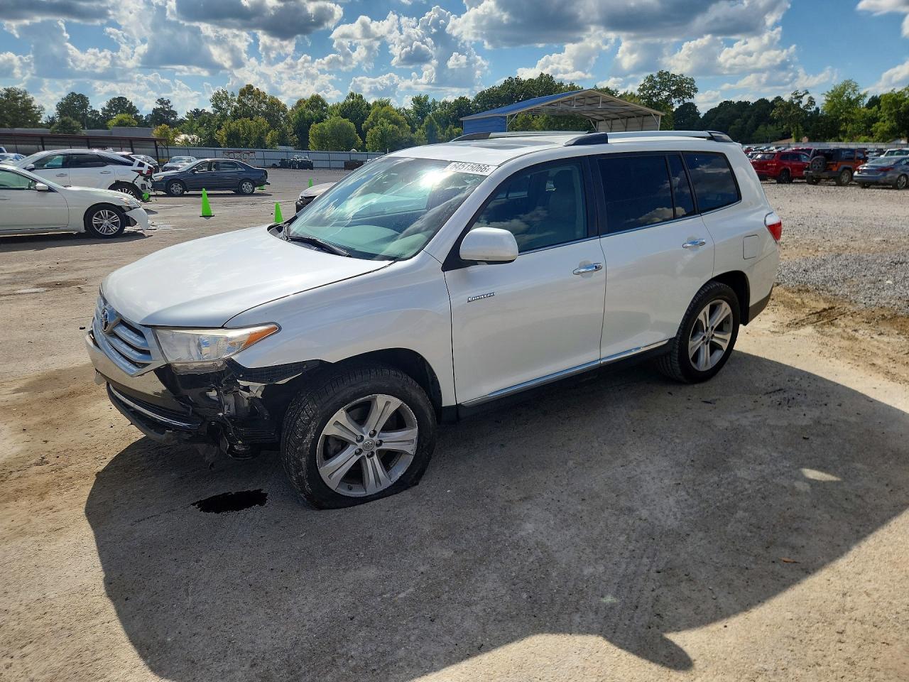 5TDDK3EH9DS230098 · 2013 TOYOTA HIGHLANDER