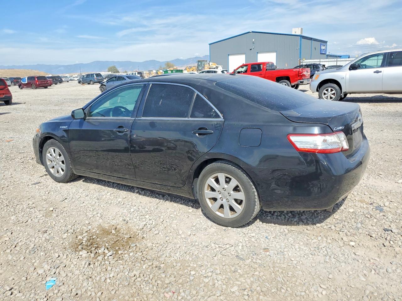 4T1BB3EK3BU140954 · 2011 TOYOTA CAMRY · 2/12
