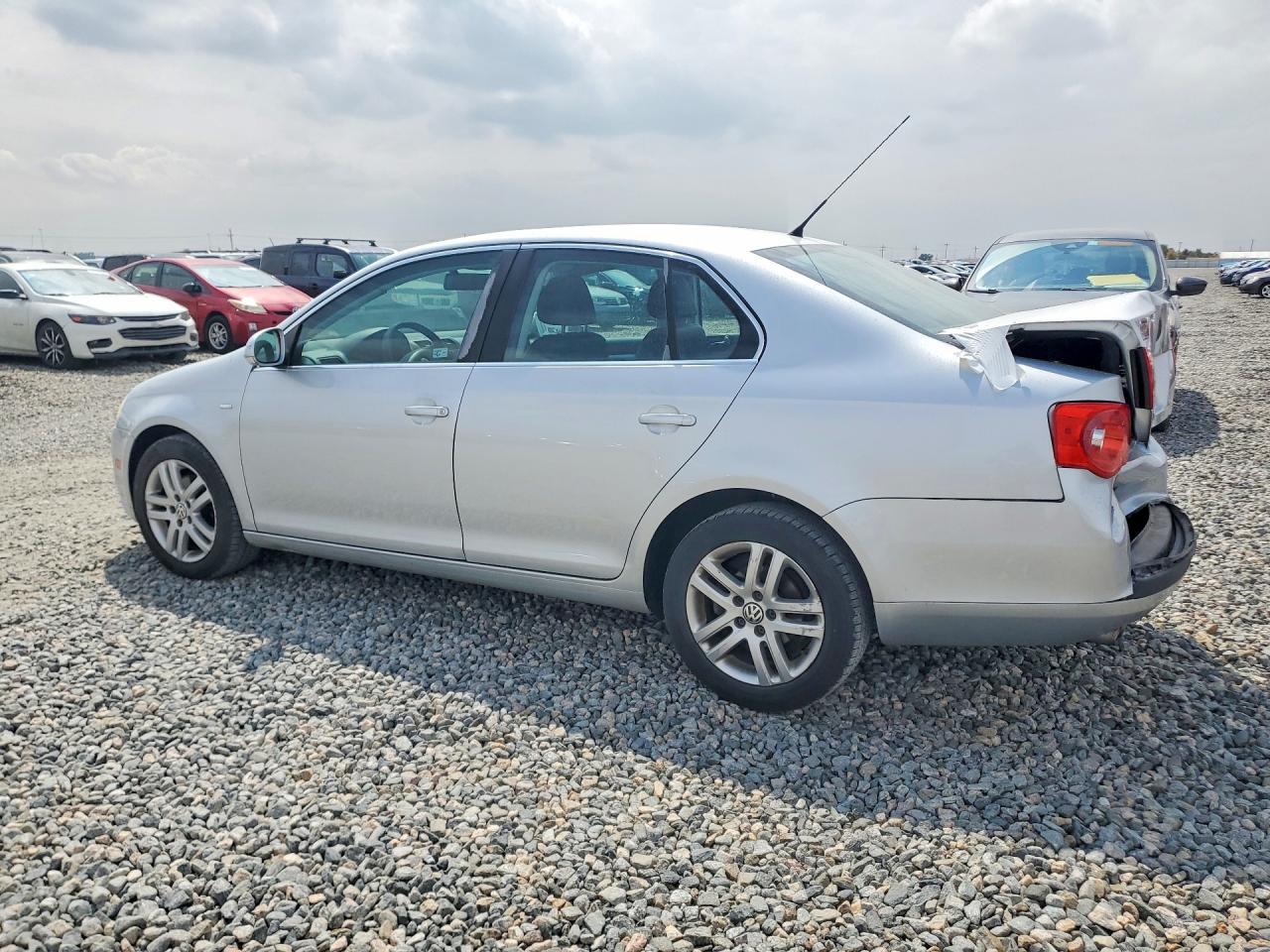 3VWEF71K57M156522 · 2007 VOLKSWAGEN JETTA · 2/12