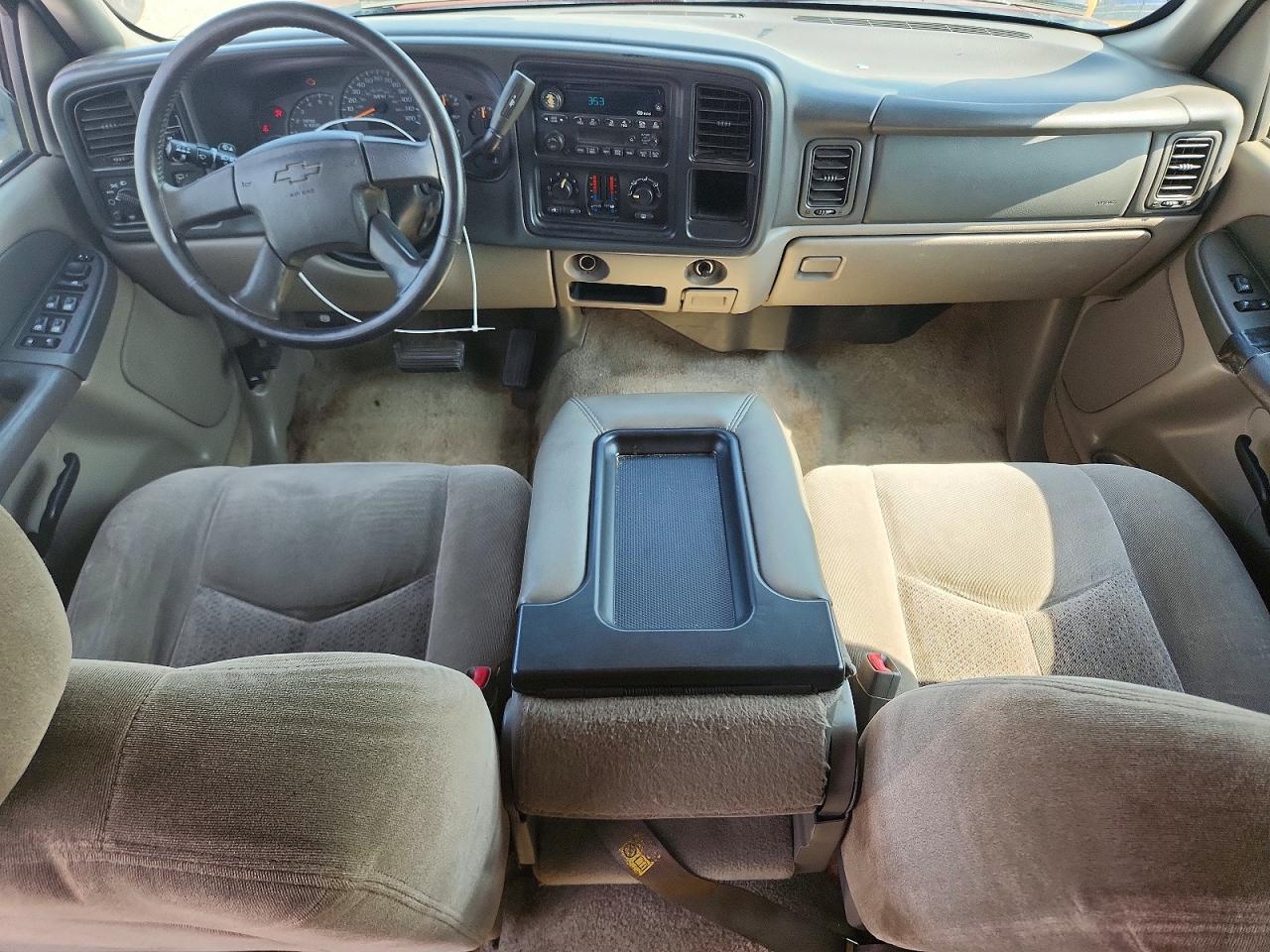 1GNFK16Z43J253585 · 2003 CHEVROLET SUBURBAN · 8/13