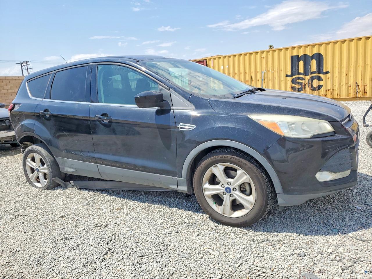 1FMCU0G76GUA70282 · 2016 FORD ESCAPE · 4/13