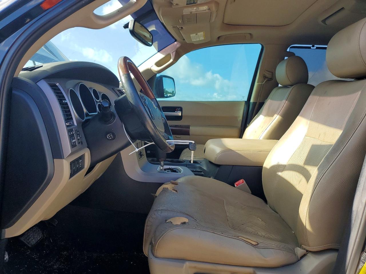 5TDYY5G18CS041355 · 2012 TOYOTA SEQUOIA · 7/13