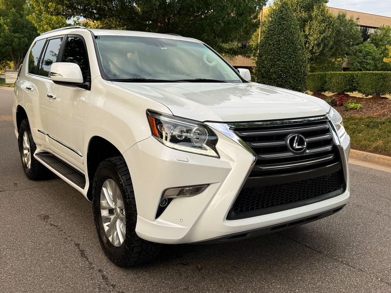 JTJBM7FX8F5111477 · 2015 LEXUS GX