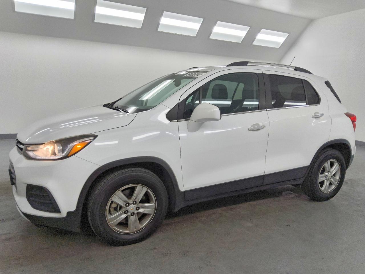 KL7CJLSB6HB155482 · 2017 CHEVROLET TRAX