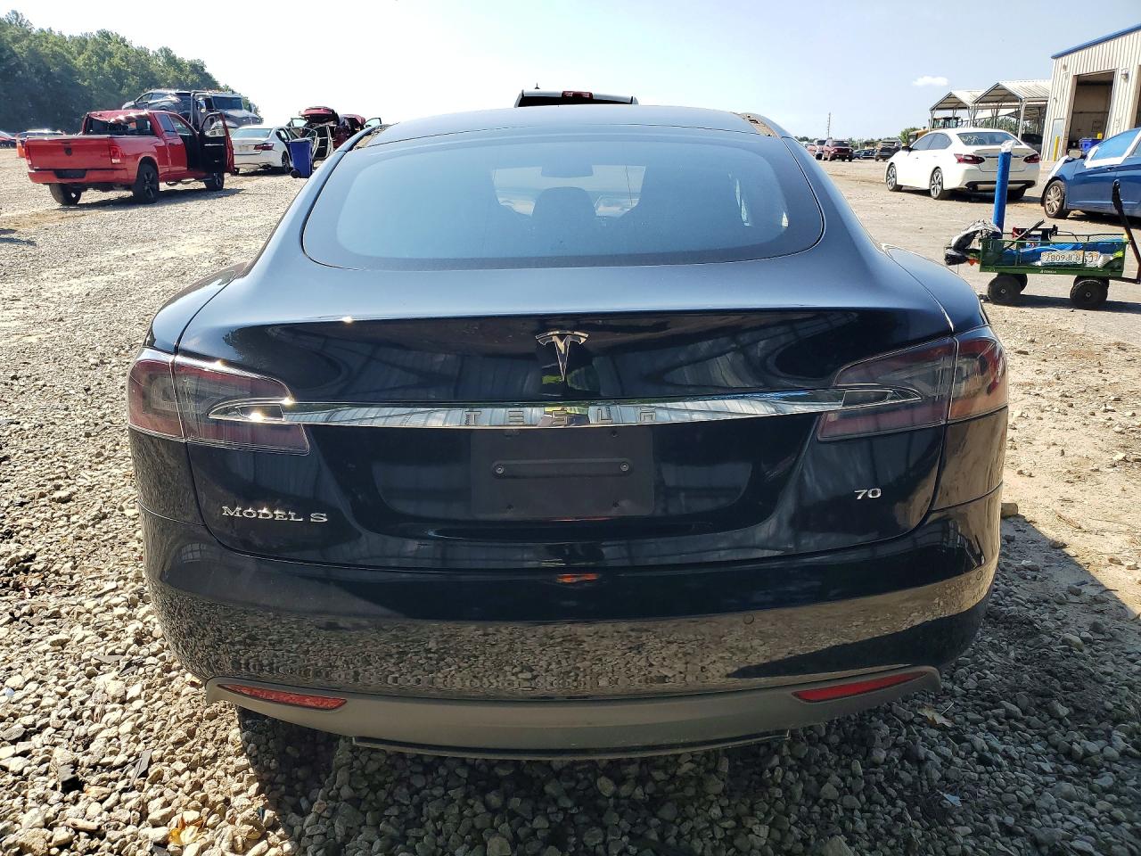 5YJSA1E13FF113013 · 2015 TESLA MODEL S · 6/12