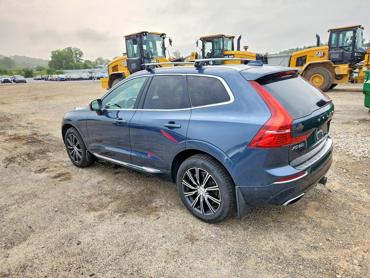 YV4A22RL3J1009839 · 2018 VOLVO XC60 · 2/13