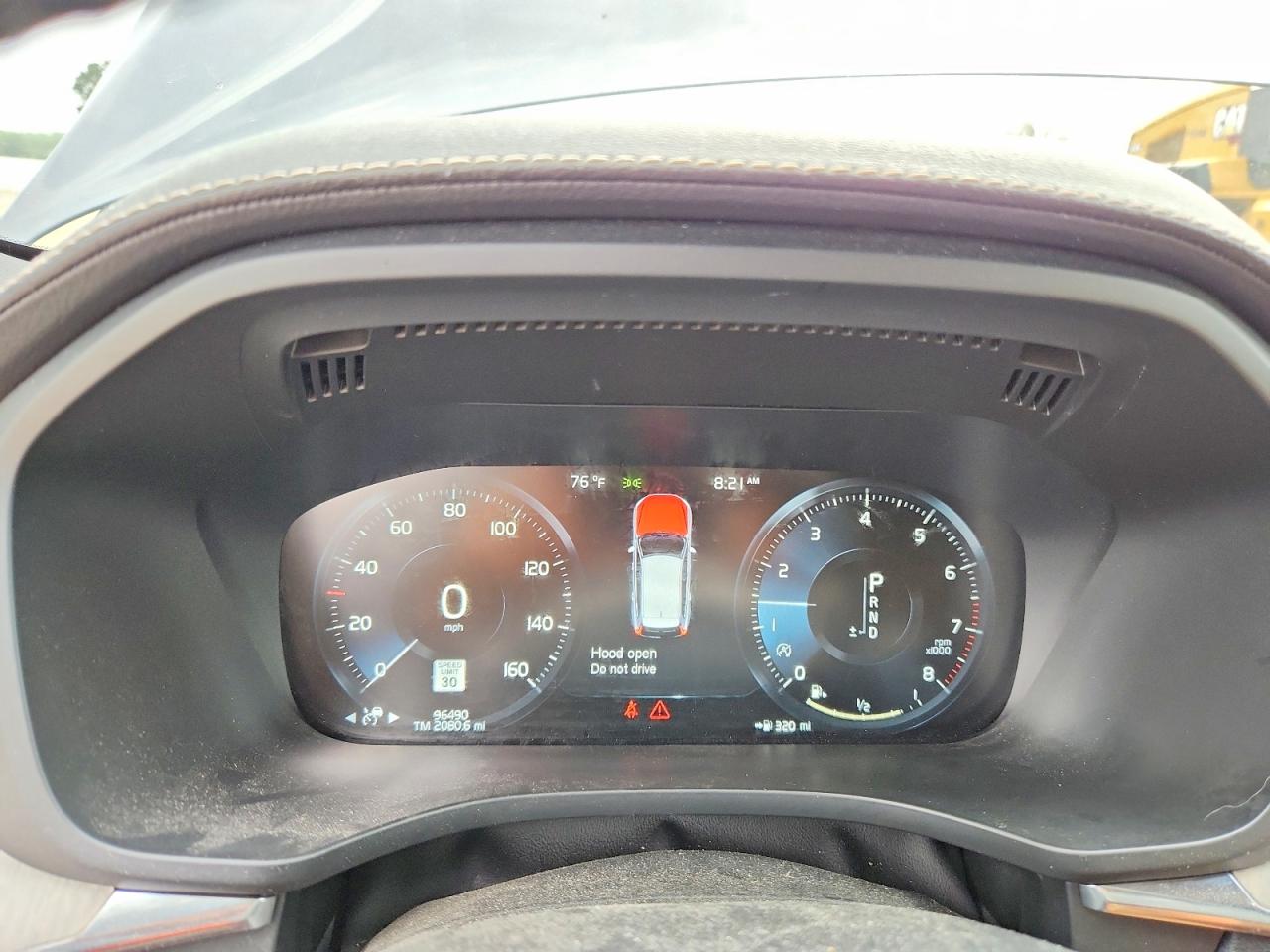 YV4A22RL3J1009839 · 2018 VOLVO XC60 · 9/13
