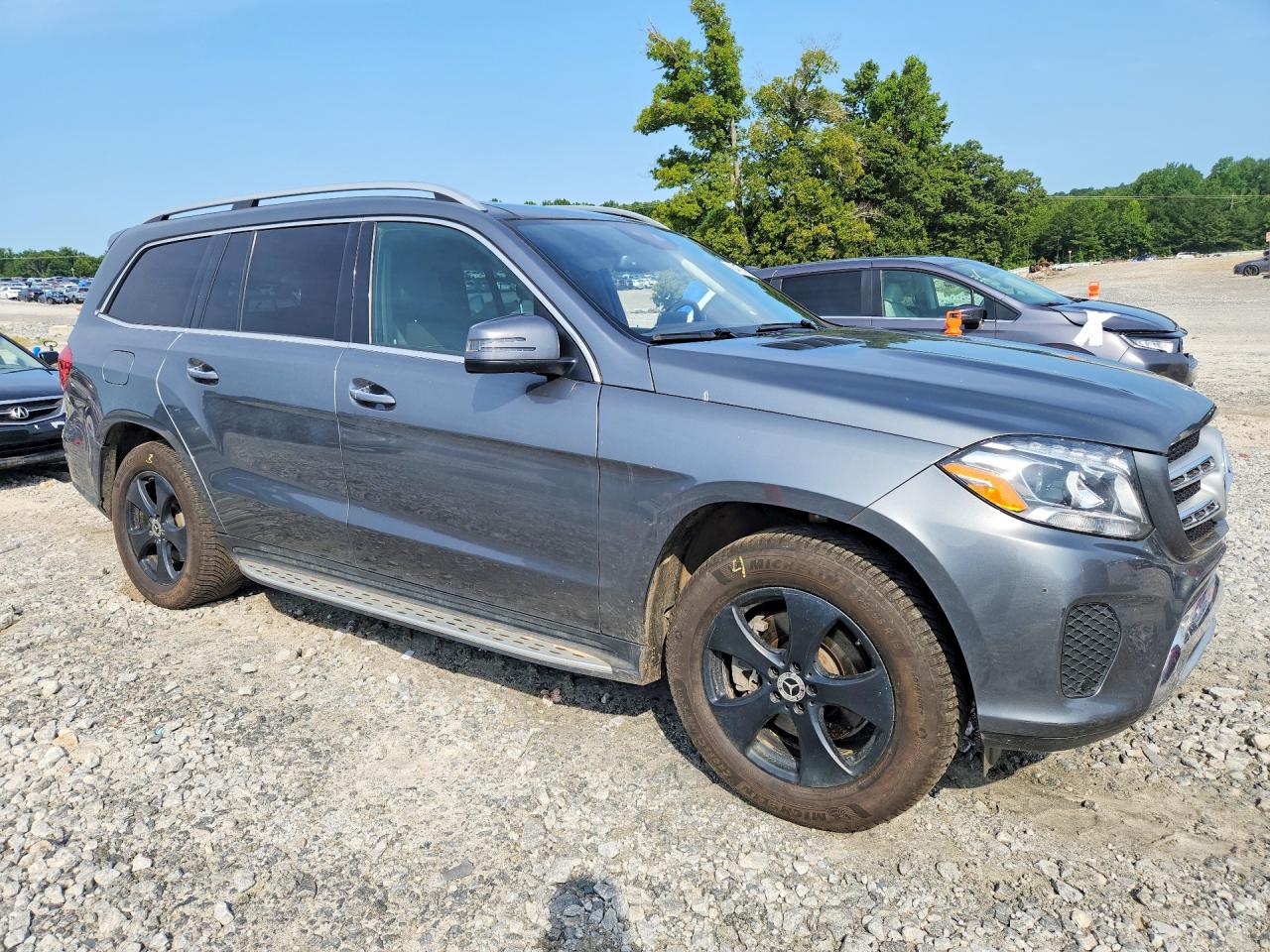 4JGDF6EE1HA970738 · 2017 MERCEDES-BENZ GLS · 4/14