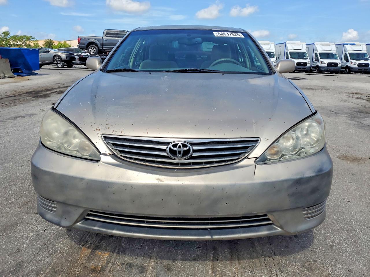 4T1BE30KX5U993645 · 2005 TOYOTA CAMRY · 5/12